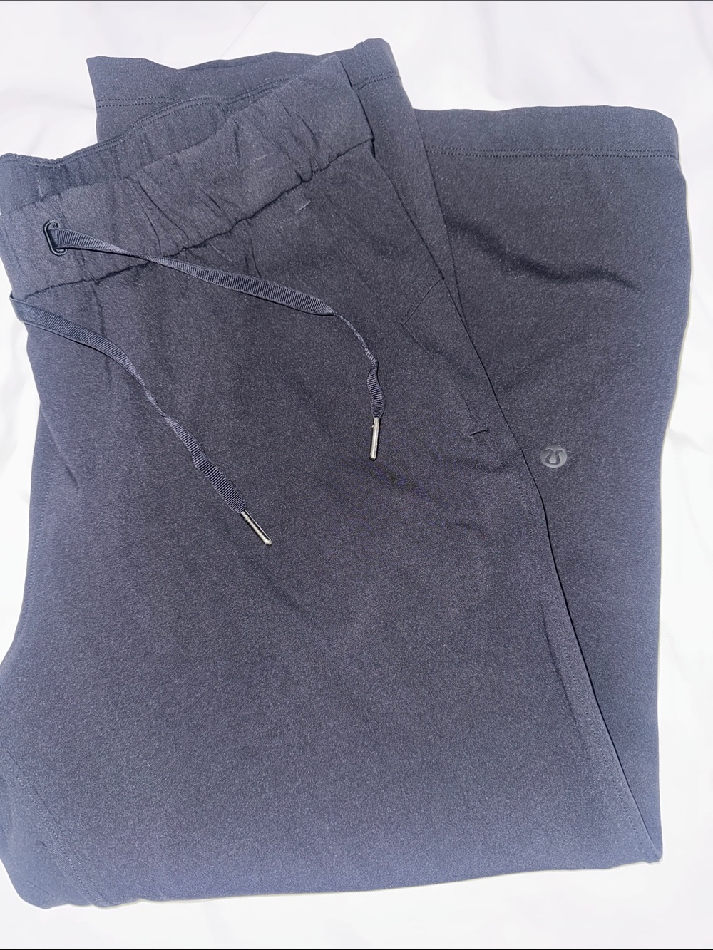 Lululemon On the Fly Crop Size 8